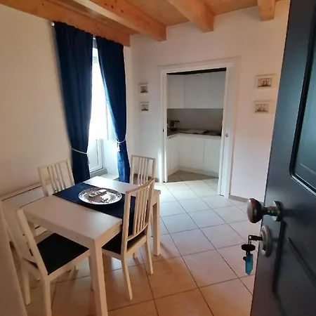 Domus Plano De Laczarulo Appartamento *