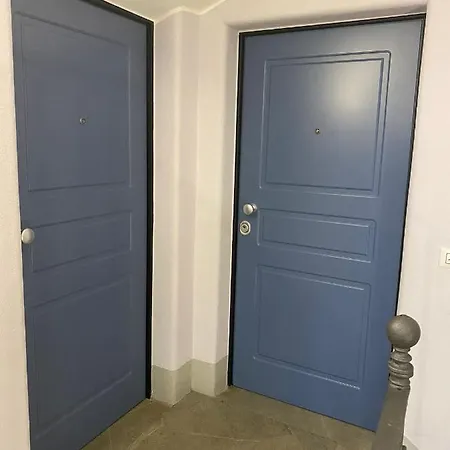 Domus Plano De Laczarulo